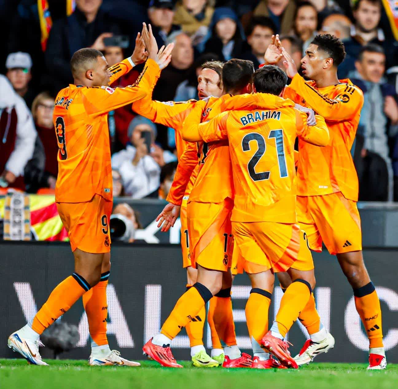 关于非洲强队夺得胜利，赛场上实力突显的信息