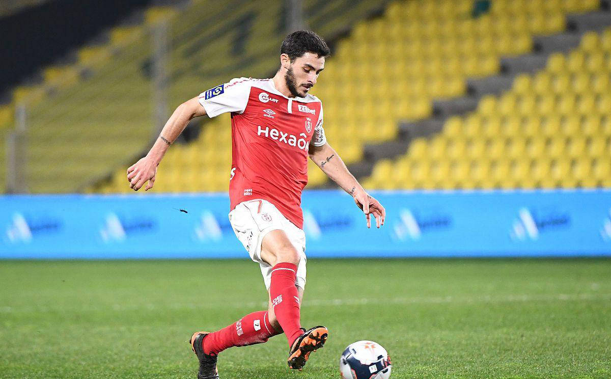 布莱顿挑战伯恩利，冲刺胜利保持保级希望的简单介绍