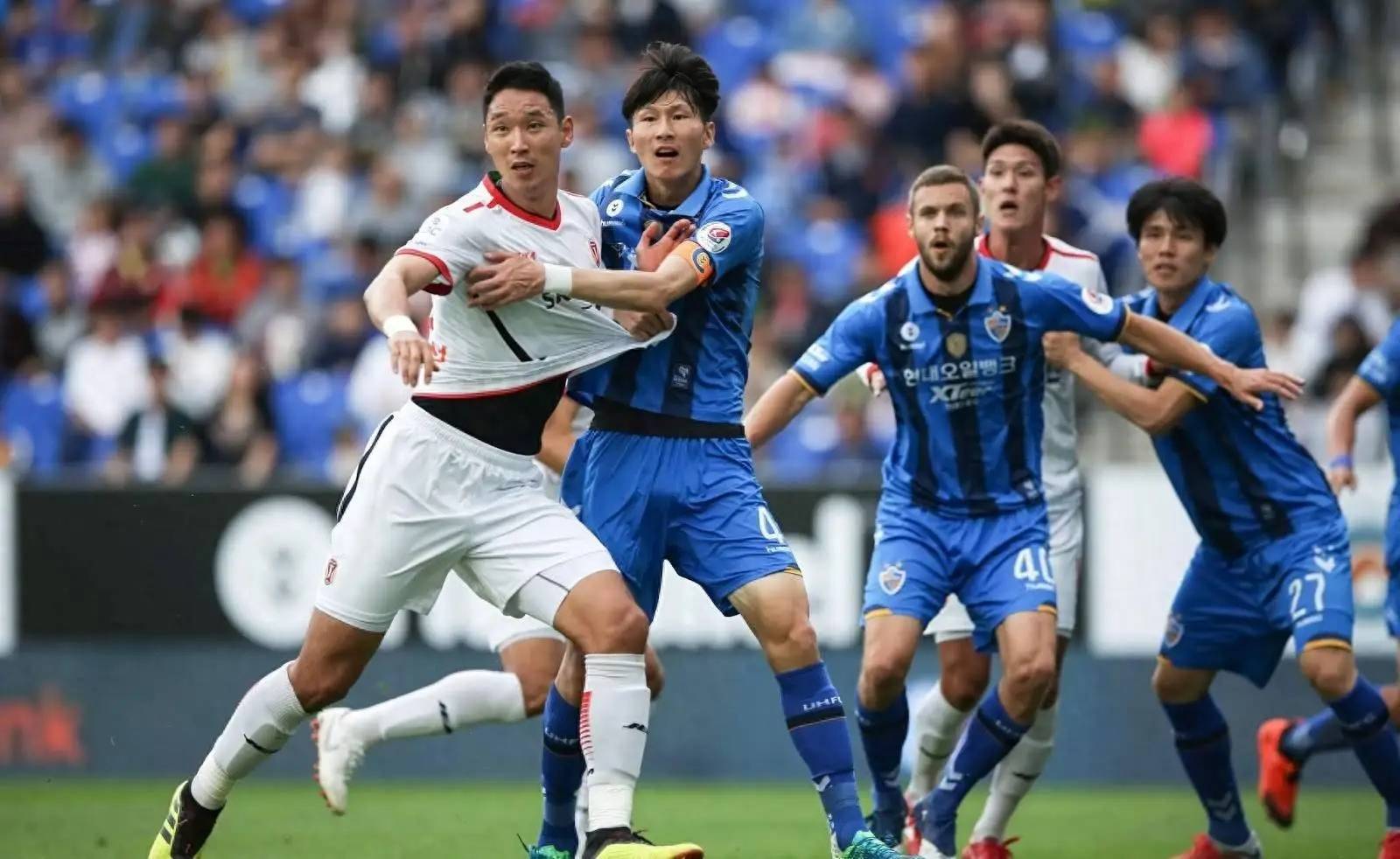 首尔足球队晋级，迈向冠军之路的简单介绍