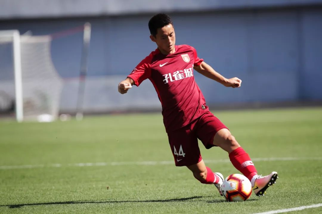 武汉卓尔迎战河北华夏幸福，谁能笑到最后的简单介绍