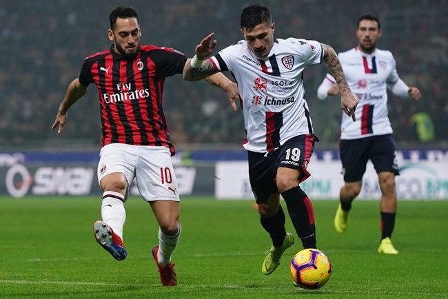 关于乌迪内斯客场不敌萨索洛，积分垫底的信息