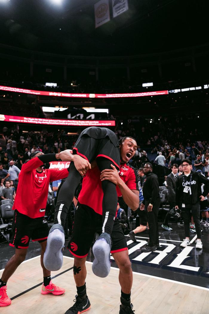 猛龙签下新秀球员提升阵容实力