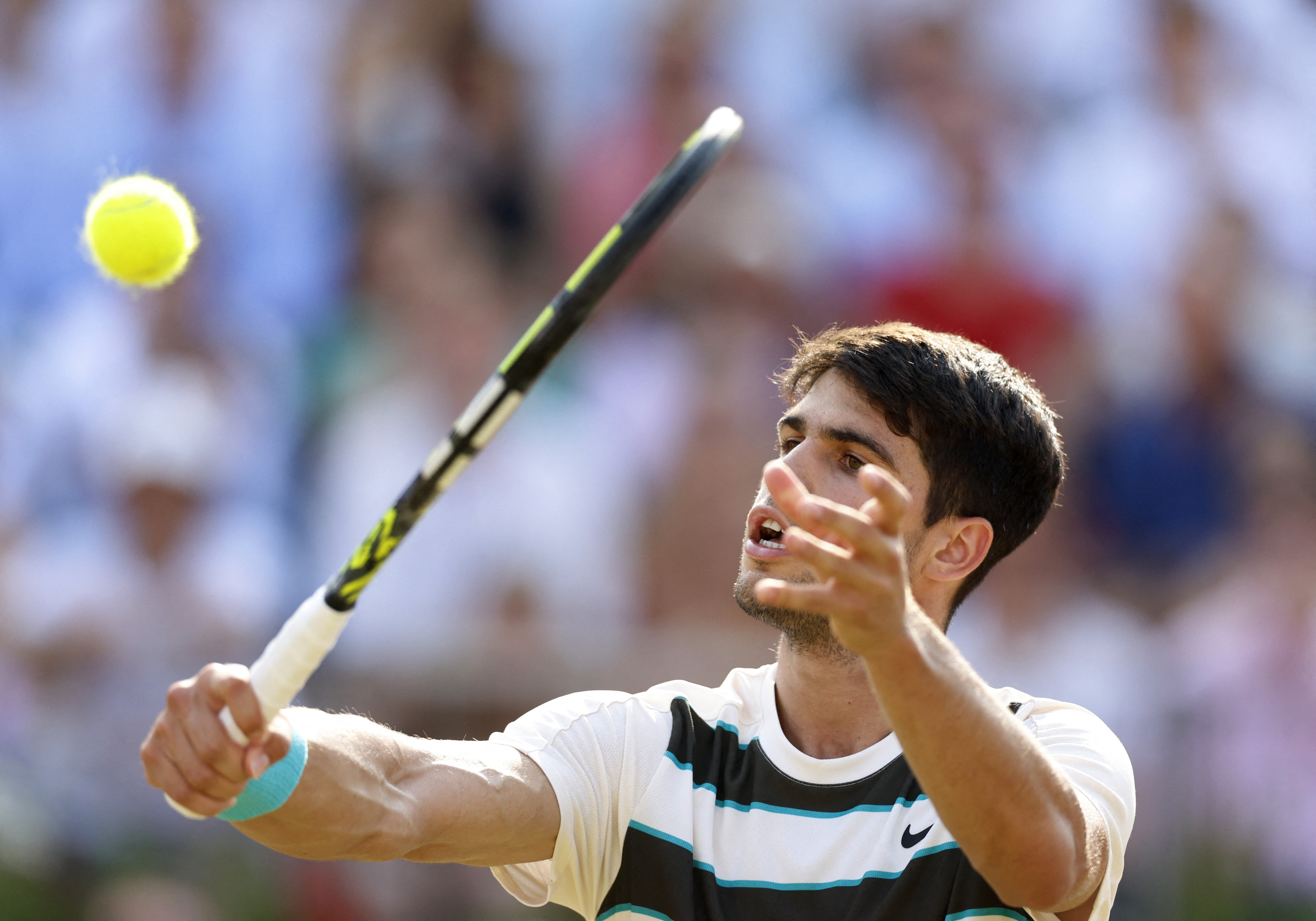 日本网球队爆冷德国网球队,阿尔卡拉斯统治全场的简单介绍 日本网球队爆冷德国网球队,阿尔卡拉斯统治全场的简单介绍