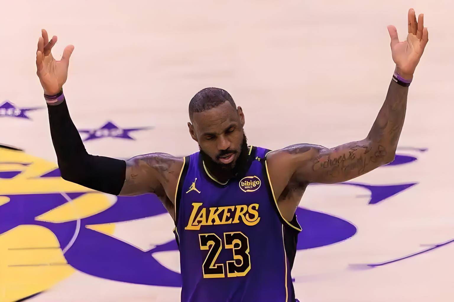 湖人险胜篮网，詹姆斯库里大战