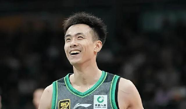 篮球联赛外援明星因家事退出，球队遭重创