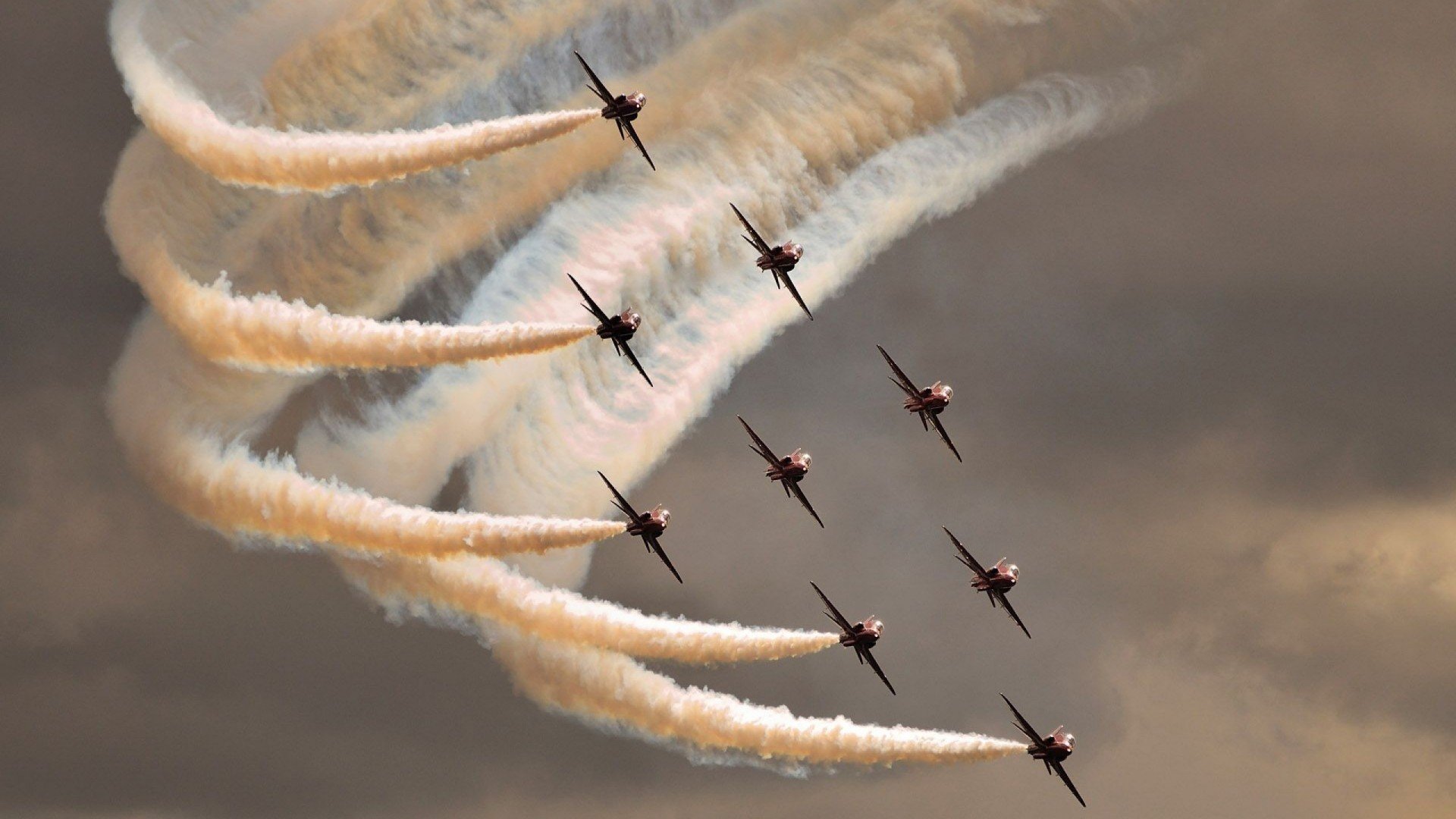 平行的英雄叙事,从雄鹿终结老鹰,到布克在欧冠半决赛的接管