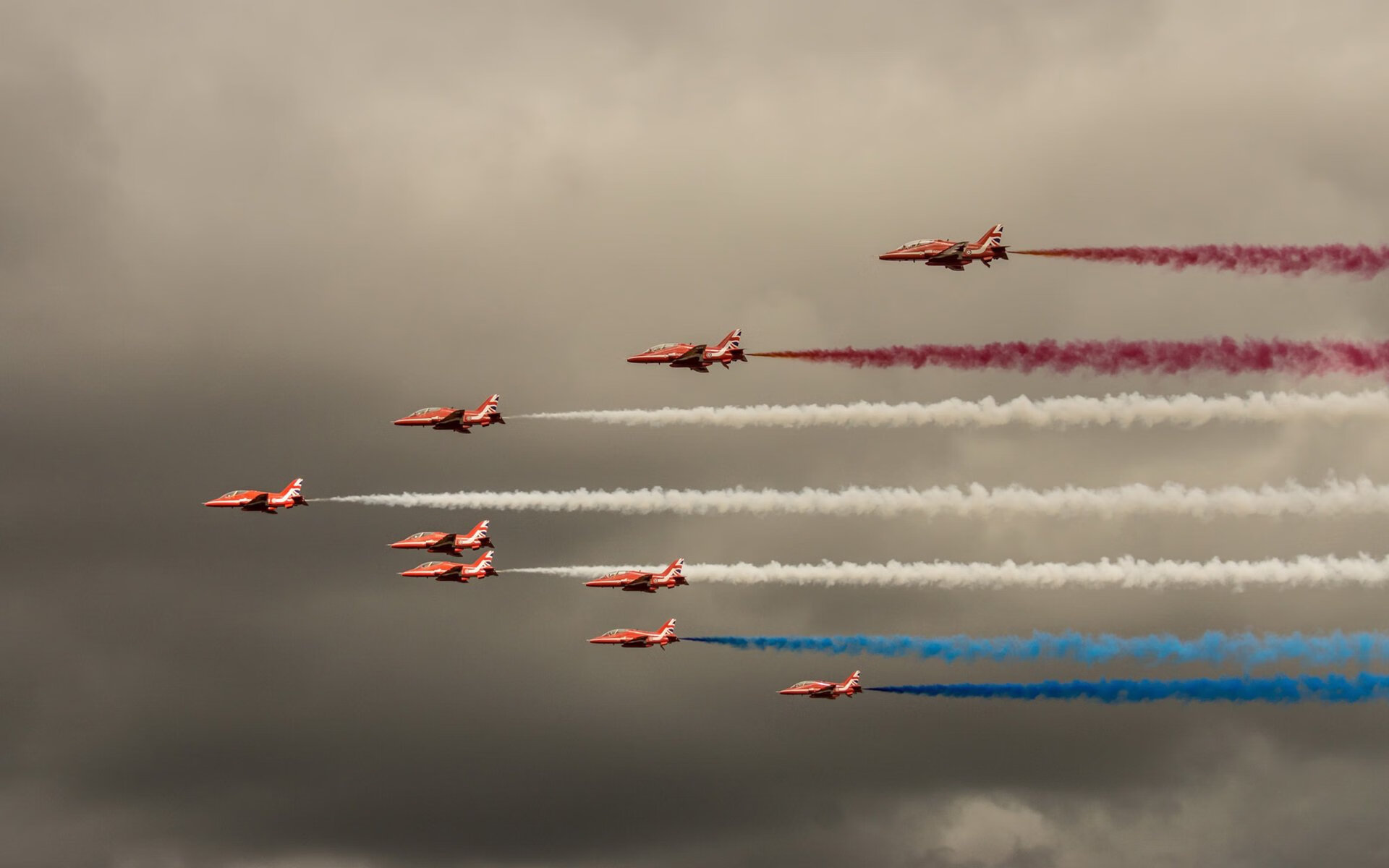 铁闸与流光,奥亚尔萨瓦尔的淬火之夜