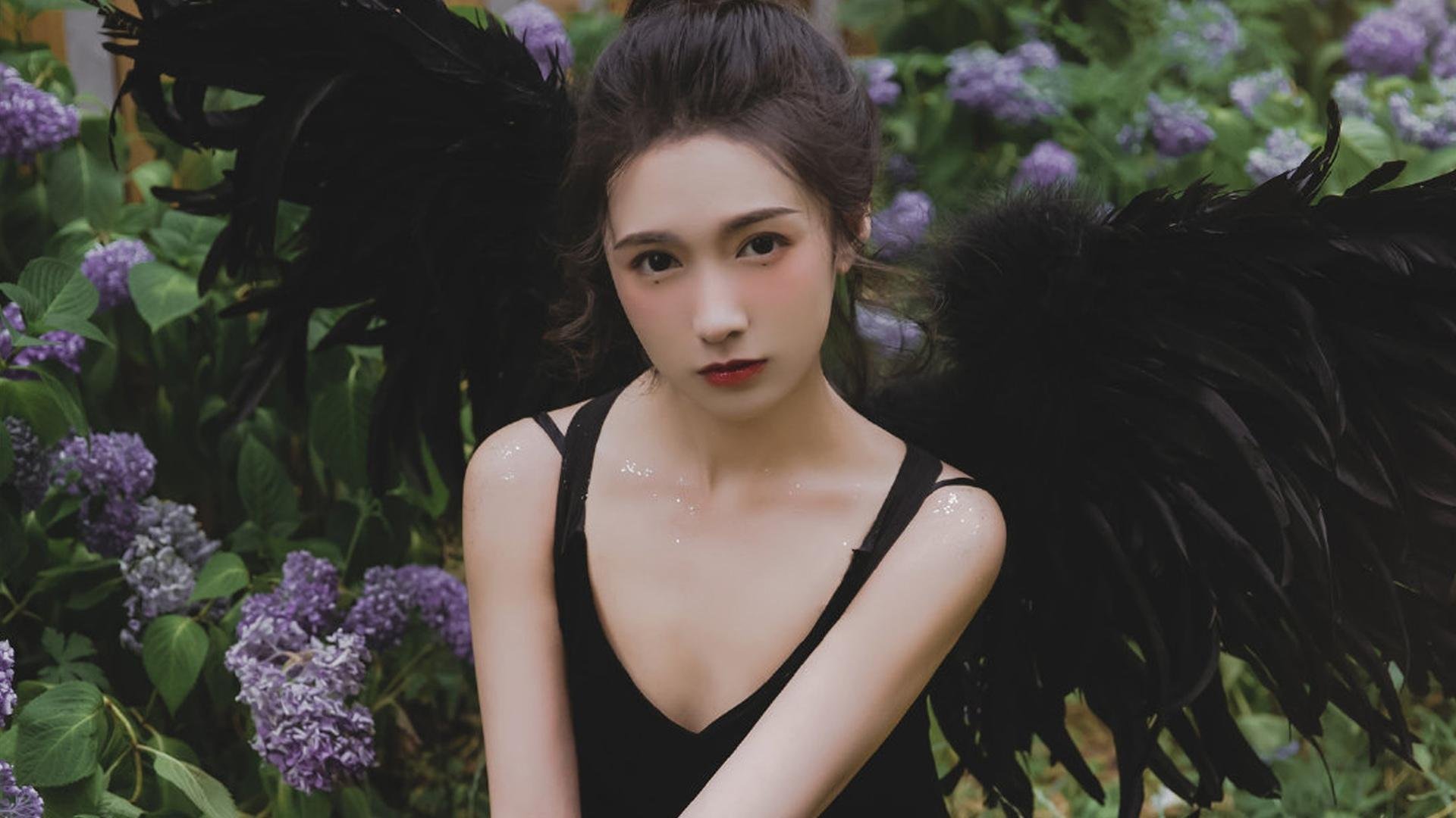 皮克全程高能输出，阿根廷式风暴正面击溃黄色潜水艇