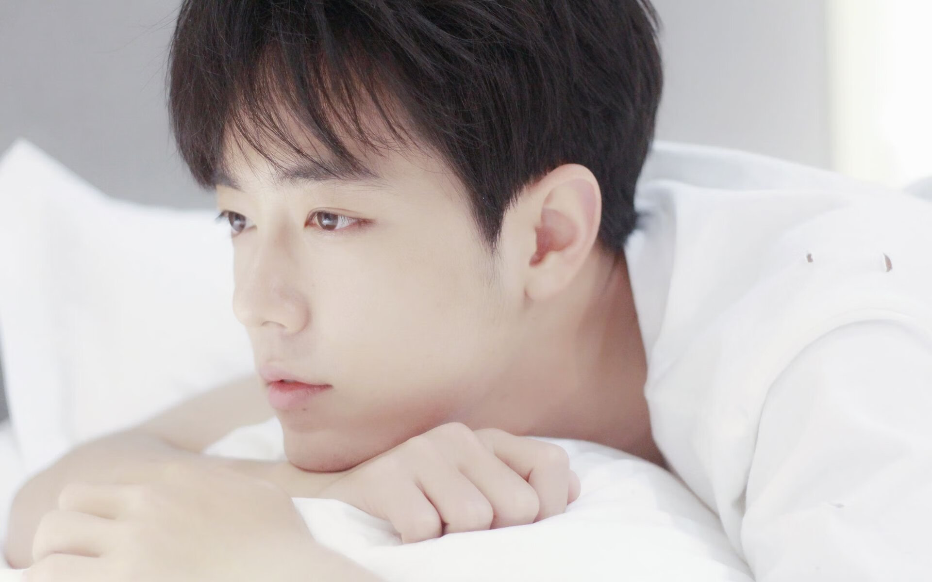 磐石与烈焰，斯诺克年度焦点之夜，斯通斯以火热状态镌刻传奇